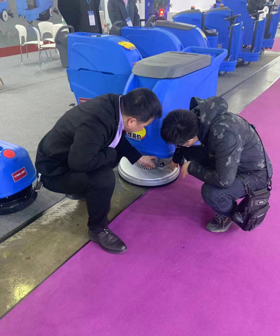 丽水小型电动洗地机是否适合用于环卫保洁